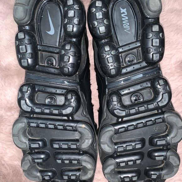 Nike Air Vapormax - Picture 3 of 5